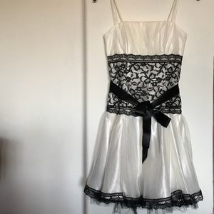 Vintage Jessica McClintock Gunne Sax Dress size 3